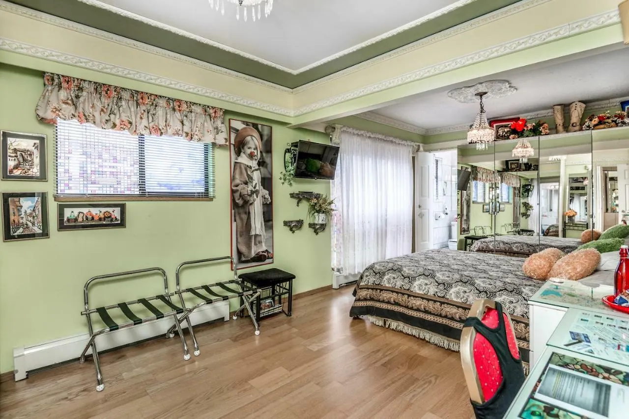 Diana'S Luxury Bed And Breakfast Vancouver 4*,