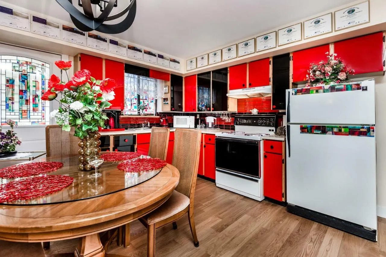 Diana'S Luxury Bed And Breakfast Vancouver